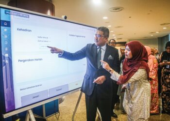 PEGUAM Negara mempunyai akses kepada laporan-laporan daripada agensi penyiasatan serta 
representasi-representasi yang dikemukakan.– UTUSAN/FAIZ ALIF ZUBIR