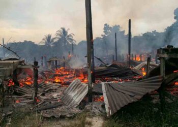 KEADAAN 36 pintu rumah panjang Micheal yang musnah dalam insiden kebakaran pada petang semalam.
