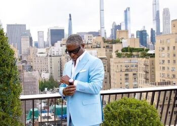 TEODORO Teddy Obiang bergambar di luar penginapan penthouse mewah di New York.-AGENSI