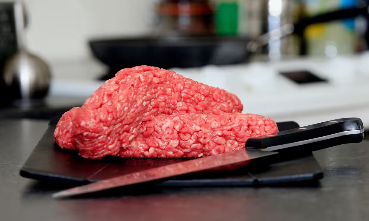 Makan daging merah dua kali seminggu tingkat risiko diabetes