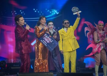 SHAH ALAM 06 FEBRUARI 2023 - Pasangan adik-beradik Zaki Yamani dan Yamani Abdillah muncul sebagai juara Famili Duo pada Final Famili Duo 2023, di sini, hari ini. GAMBAR - M.Firdaus M.Johari