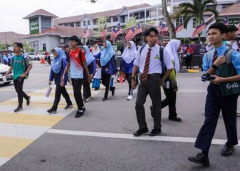 GAMBAR HIASAN -UTUSAN/AMIN AZMAN