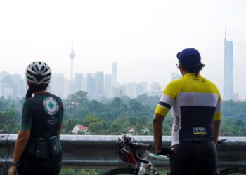 KERAJAAN mempunyai peranan penting dalam memastikan udara bersih untuk rakyat di negara ini. 
– UTUSAN/MOHD. FARIZWAN HASBULLAH