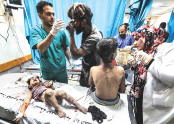 KKM bersedia menghantar pasukan perubatan ke Gaza, Palestin sebaik sahaja kebenaran diberikan. - GAMBAR HIASAN/ AFP
