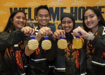 SKUASY yang muncul pasukan paling cemerlang pada Sukan Asia 2022 di Hangzhou dengan meraih tiga pingat emas, satu pingat perak dan satu pingat gangsa.