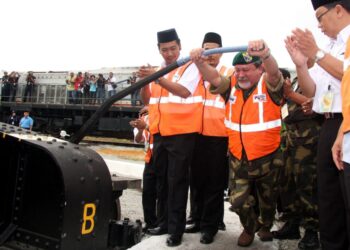 SULTAN Ibrahim Sultan Iskandar walaupun tegas, namun disayangi oleh rakyat jelata. – UTUSAN/RAJA JAAFAR ALI