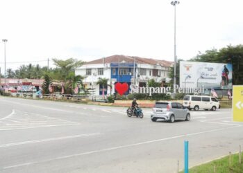 PROSES mewujudkan Bandar Gerbang Selatan Simpang Pelangai di Pelangai, Bentong, Pahang perlu disegerakan bagi mengubah landskap pembangunan di kawasan itu.