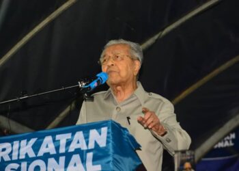 MAHATHIR MOHAMAD