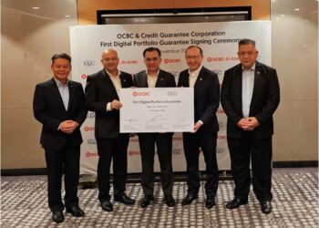 MAJLIS pemeteraian kerjasama antara OCBC Bank dan Credit Guarantee Corporation Malaysia Berhad untuk menyediakan kemudahan jaminan portfolio dalam usaha mengukuhkan pembiayaan kepada PMKS.