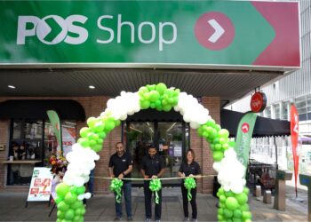 MAJLIS pembukaan Pos Shop di Brickfields, Kuala Lumpur.