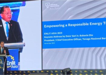 BAHARIN Din berucap di  persidangan ENLIT ASIA 2023.
