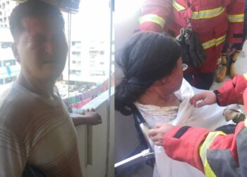 SEPASANG suami isteri melecur dalam kejadian kebakaran di rumah mereka di Flat Jalan Tengah, Taman Bukit Gedung, Bayan Lepas, Pulau Pinang hari ini.