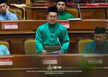 TUAN Mohd. Saripudin Tuan Ismail dalam Persidangan Kali Kedua (Belanjawan) Bagi Tempoh Penggal Pertama Dewan Undangan Negeri (DUN) Kelantan ke-15 di Kompleks Kota Darulnaim, Kota Bharu hari ini.
