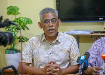 DR. ISMAIL SALLEH