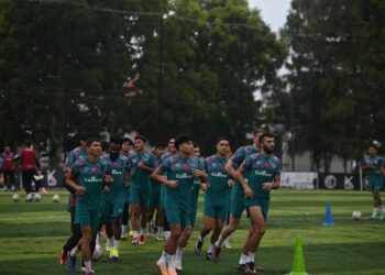 PEMAIN-Pemain terengganu telah bersiap sedia untuk turun berdepan Central Coast Mariners bagi aksi Kumpulan G Piala AFC,hari ini.