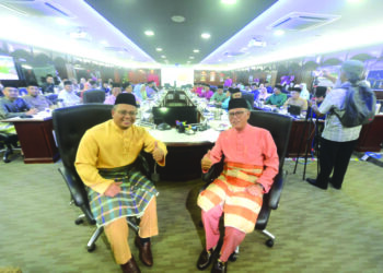 Langkah Barisan Nasional membentuk kerajaan perpaduan bersama Pakatan Harapan di Pahang membuka lembaran baharu dalam banyak perkara demi manfaat rakyat dan negeri.