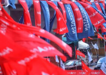 KUASA politik tidak dapat dinafikan mempunyai saling perkaitan yang boleh menyebabkan kekangan dalam fraterniti kesihatan. – UTUSAN/MOHD. SHAHJEHAN MAAMIN