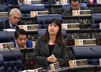 TEO Nie Chieng pada sesi soal jawab lisan di Dewan Rakyat hari ini. - FOTO/JABATAN PENERANGAN MALAYSIA