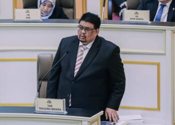 AB. Rauf Yusoh ketika membentangkan Belanjawan 2024 Negeri Melaka pada Sidang DUN di Seri Negeri, Ayer Keroh, Melaka.