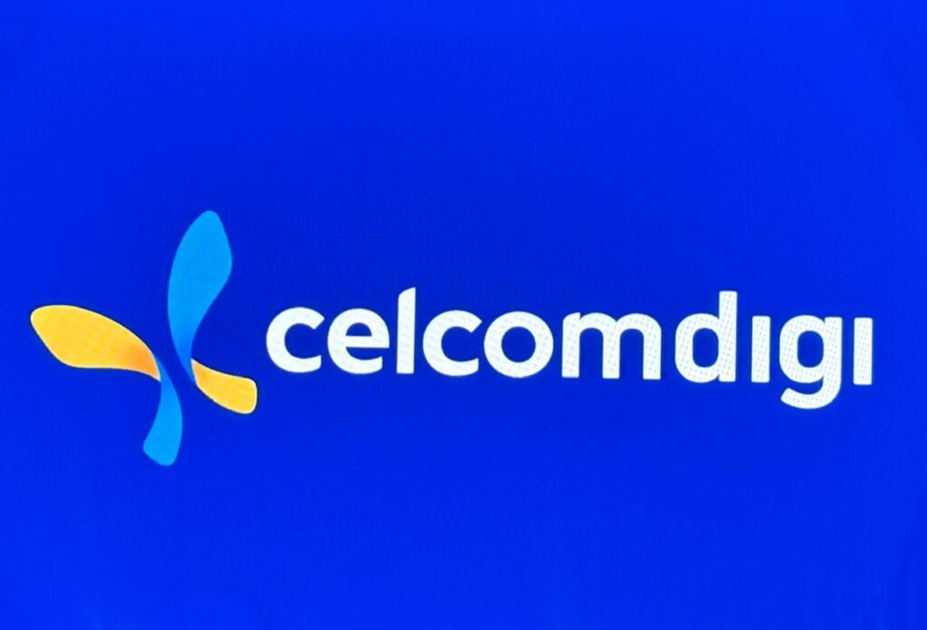 saham celcomdigi