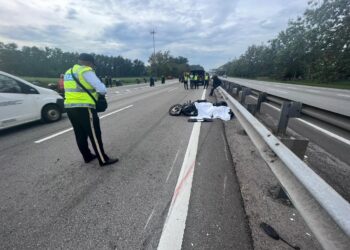 KEMALANGAN yang menyebabkan mangsa meninggal dunia di tempat kejadian di Kilometer 107.5 Lebuhraya Utara Selatan arah Selatan di Sungai Petani.