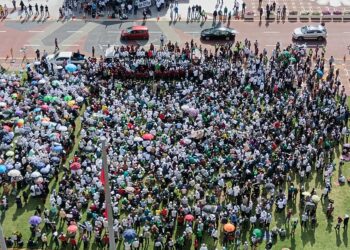 LEBIH 1,000 orang hadir Himpunan Selamatkan Syariah di hadapan Istana Kehakiman, Putrajaya. - UTUSAN/FAISOL MUSTAFA