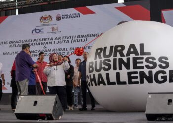 RUBIAH Wang melancarkan RBC 2.0 di  Putrajaya. - UTUSAN/FAISOL MUSTAFA