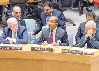 Zambry Abdul Kadir ketika mengambil bahagian dalam perbahasan mengenai situasi di Asia Barat termasuk Palestin pada sidang Majlis Keselamatan Pertubuhan Bangsa-bangsa Bersatu (PBB) di New York, Amerika Syarikat, semalam.