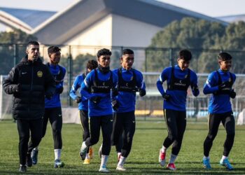 SKUAD B-23 menjalani latihan menjelang perlawanan persahabatan kedua dengan China B-23 Stadium Jinshan, Shanghai, esok- Ihsan FAM