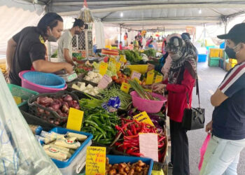 PENTING untuk pengguna mengetahui hak-hak asasi mereka antaranya hak mendapat keselamatan, didengar, memilih, diberitahu dan mendapat
mutu dan layanan sepatutnya di tempat jual beli.