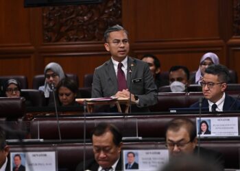 FAHMI Fadzil pada sesi pertanyaan-pertanyaan bagi jawab lisan di Dewan Negara hari ini. -JABATAN PENERANGAN MALAYSIA