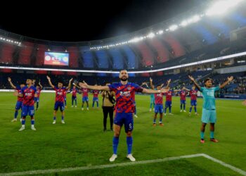 SKUAD JDT menjadi pilihan kebanyakan jurulatih untuk menjuarai Piala Malaysia 2023. - UTUSAN/RAJA JAAFAR ALI