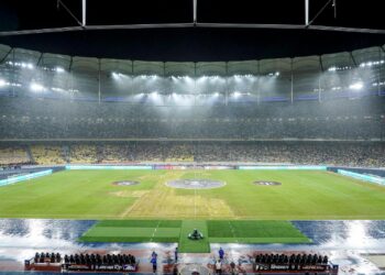 KEADAAN padang bola sebelum sepak mula perlawanan akhir Piala Malaysia 2023 melibatkan pasukan Johor Darul Ta'zim dengan Terengganu FC di Stadium Nasional Bukit Jalil semalam. UTUSA/AMIR KHALID