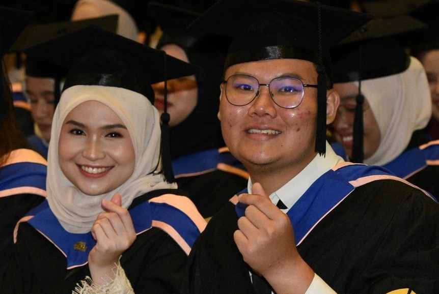 UMS lahirkan graduan sulung komunikasi kelas pertama