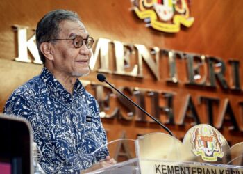 DR. DZULKEFLY AHMAD