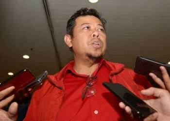 MOHD. Razlan Rafii ketika ditemu bual bersama media selepas selesai mesyuarat Majlis Kerja Tertinggi malam tadi.-UTUSAN SYAKIR RADIN