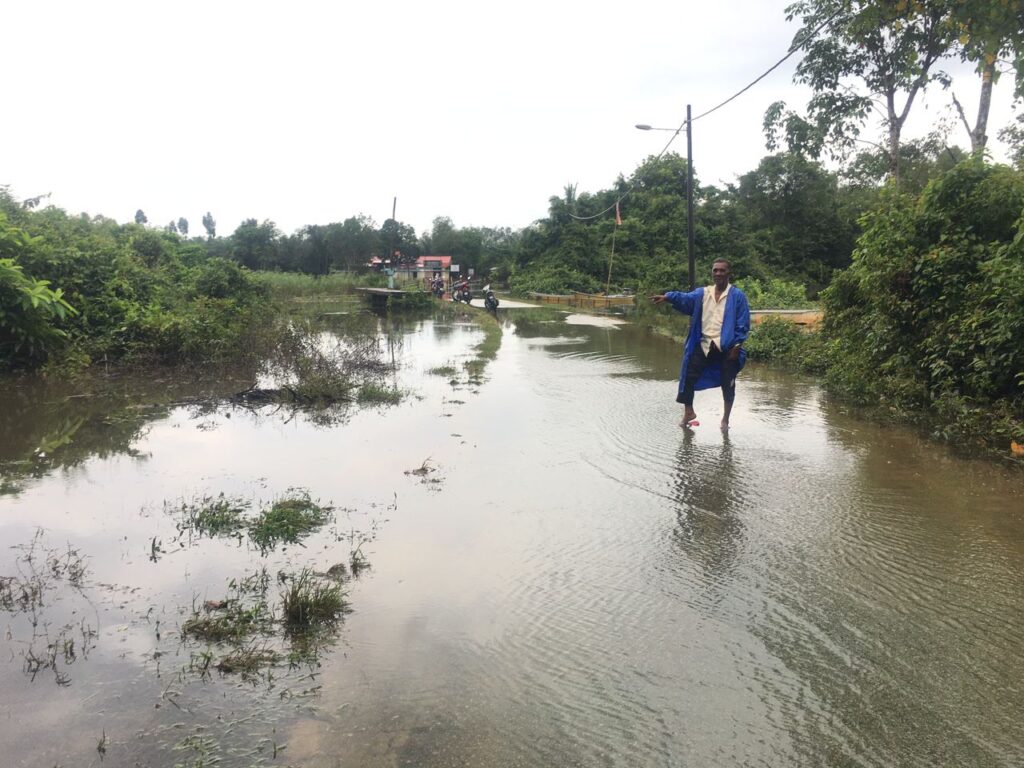80 keluarga Kampung Serongga berdepan banjir termenung 80 keluarga Kampung Serongga berdepan banjir termenung