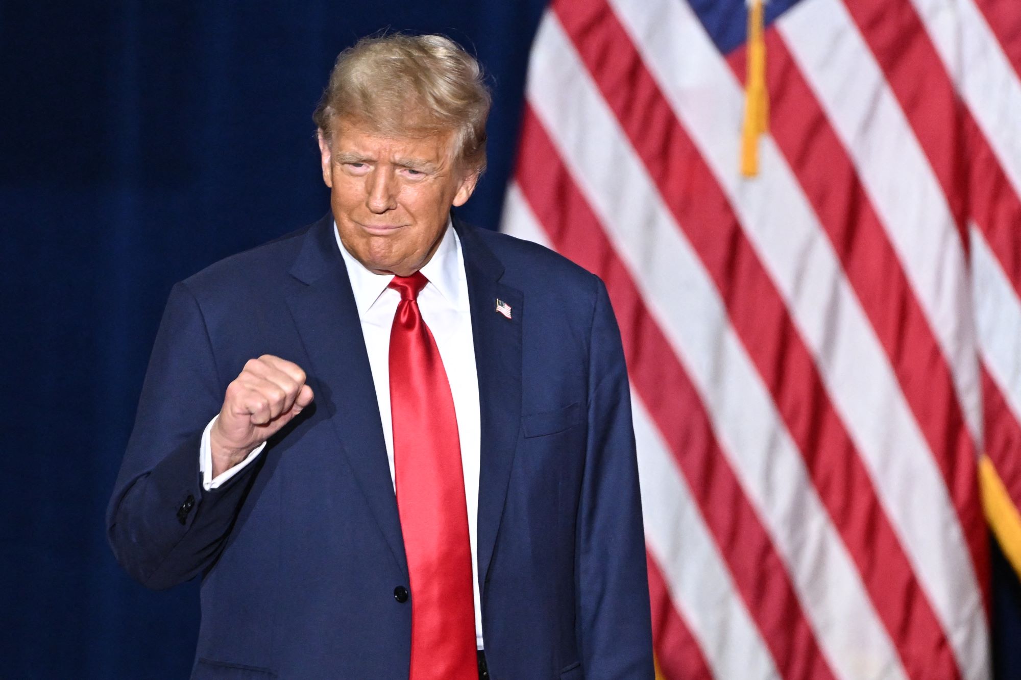 Trump menang besar undian kaukus Iowa
