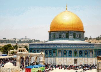 SATU kewajipan buat umat Islam untuk mengasihi dan mencintai Baitulmaqdis kerana kota suci ini disebut di dalam al-Quran sebagai sebuah kota yang diberkati oleh Allah SWT dalam  peristiwa Israk dan Mikraj.