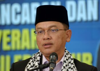 Datuk Dr Mohd Na’im Mokhtar