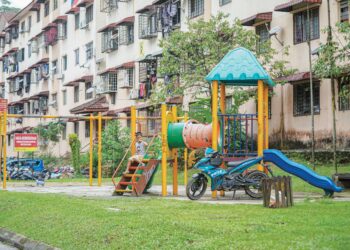 PADA 6 Disember lalu, mayat Zayn Rayyan Abdul Matiin ditemukan kira-kira 200 meter dari bolk rumahnya di Apartment Idaman, Damansara Damai, Selangor. –  UTUSAN / FARIZ RUSADIO