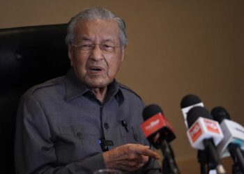 MAHATHIR MOHAMAD