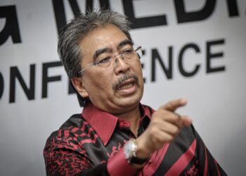 JOHARI GHANI