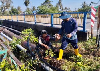 PERLIS memerlukan kira-kira RM1.8 bilion bagi menyelesaikan isu perkhidmatan air antaranya bagi menggantikan paip-paip uzur berusia hampir 50 tahun serta beberapa penambahbaikan lain.- UTUSAN