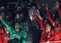 Liverpool dinobatkan sebagai juara Piala EFL selepas menumpaskan Chelsea 1-0 dalam perlawanan akhir yang berlangsung di Stadium Wembley hari ini. (FOTO:AFP)