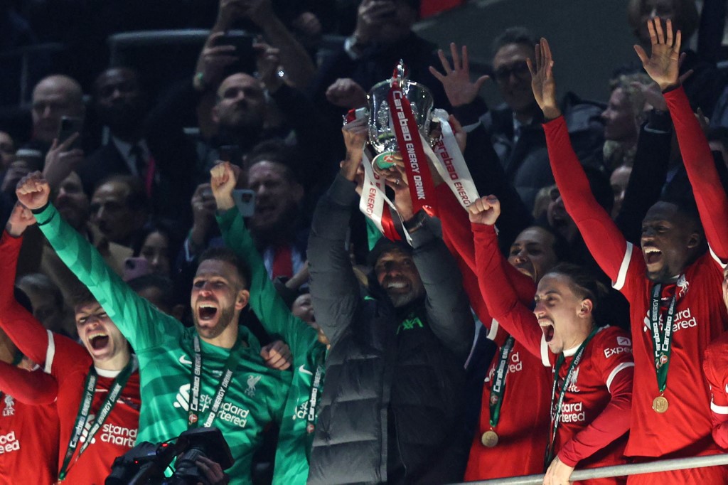Van Dijk muncul wira Liverpool julang Piala EFL