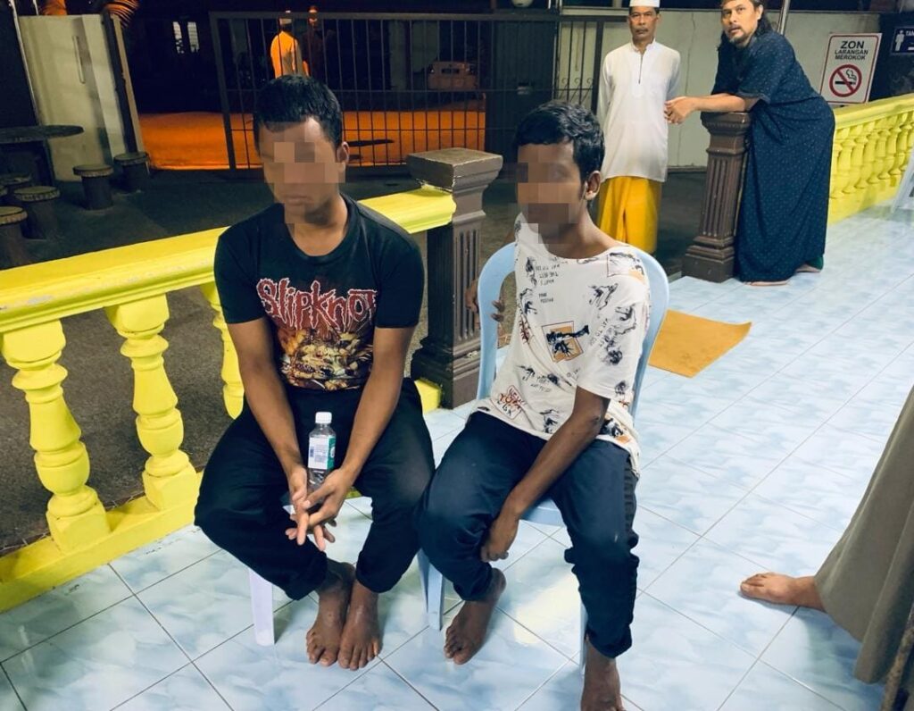 Dua PATI sempat solat Subuh berjemaah di masjid sebelum ditangkap