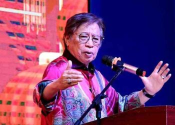 ABANG JOHARI TUN OPENG