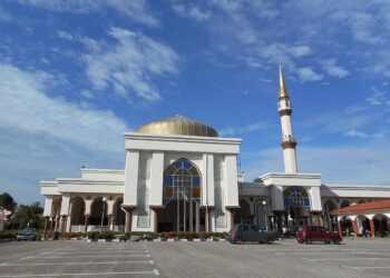 AHLI jawatankuasa (AJK) tidak dilantik melalui mesyuarat agung seperti yang menjadi amalan biasa 
kebanyakan masjid ketika ini. – GAMBAR HIASAN