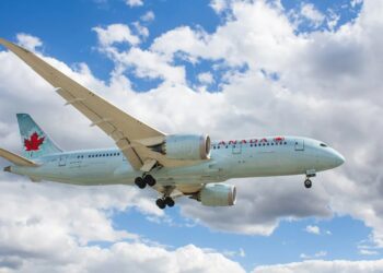 PENERBANGAN Air Canada-AGENSI